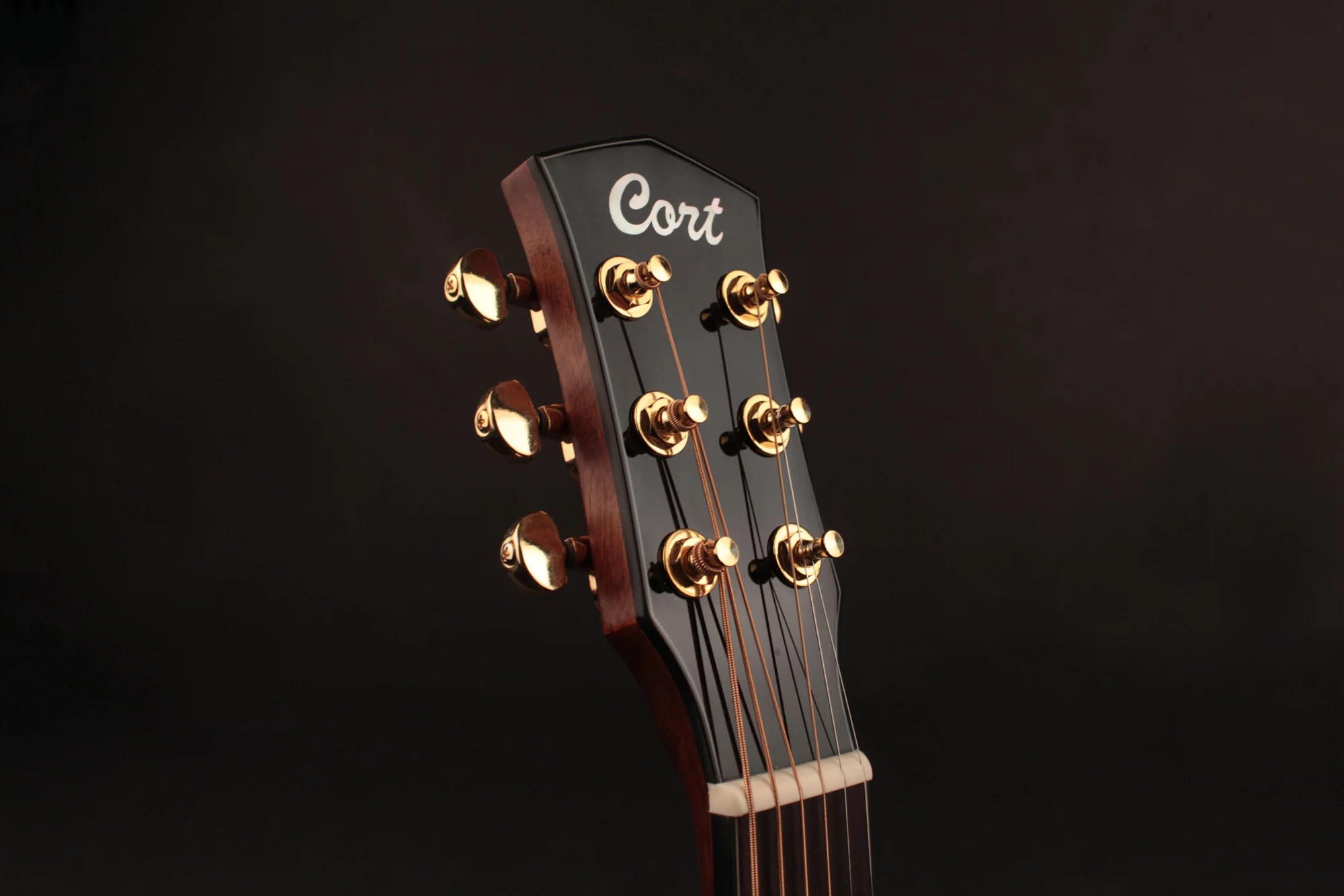 Cort Gold Mini Natural - Image 7