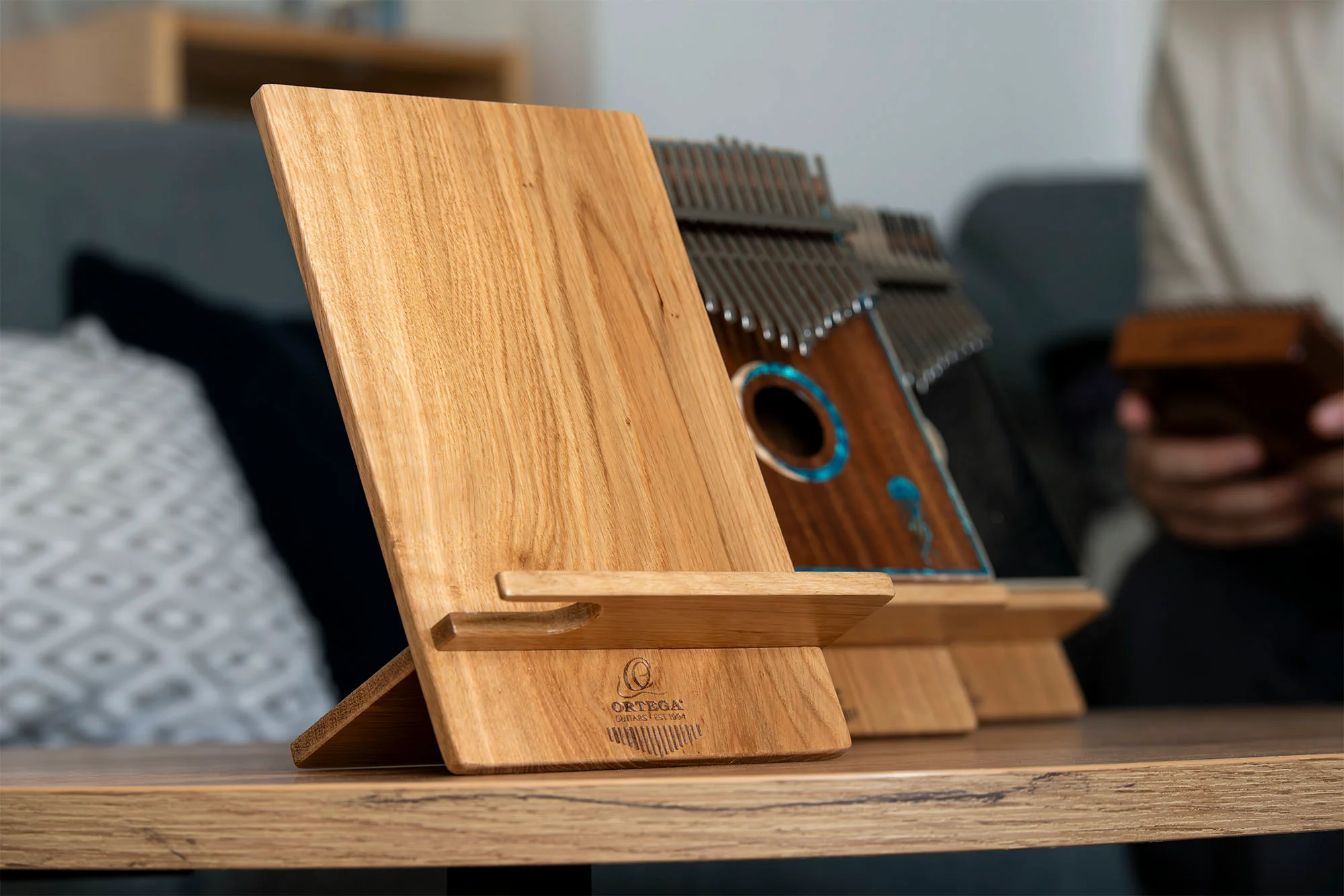 Ortega Kalimba Stand Oak - Image 4