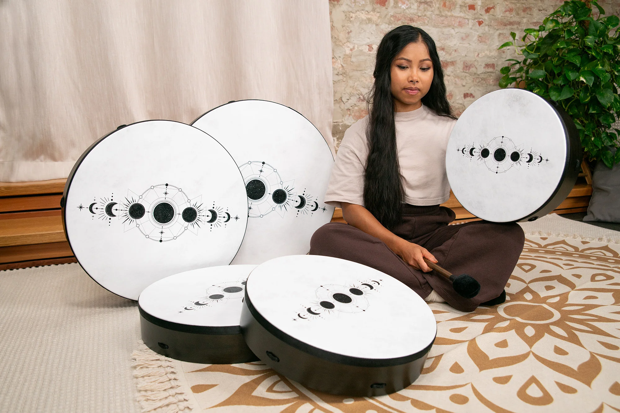 Sonic Energy RD20DWB-SH Energy Ritual Drum 20" Moon Phases - Image 8